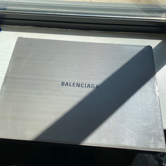 Orange/ Off White Balenciaga Track Sneakers - Picture 2 of 4